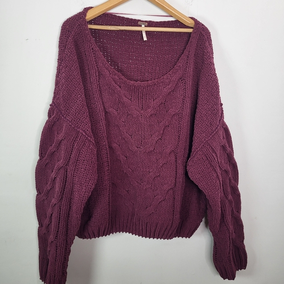 Free People Slouchy Baggy Women's Cable Knit Sweater - Plum Sz Small - Picture 1 of 5
